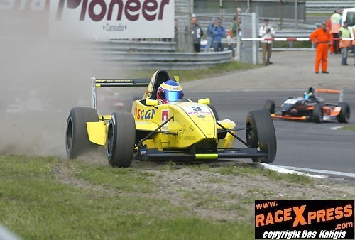 Een beetje 'off road' op Zandvoort